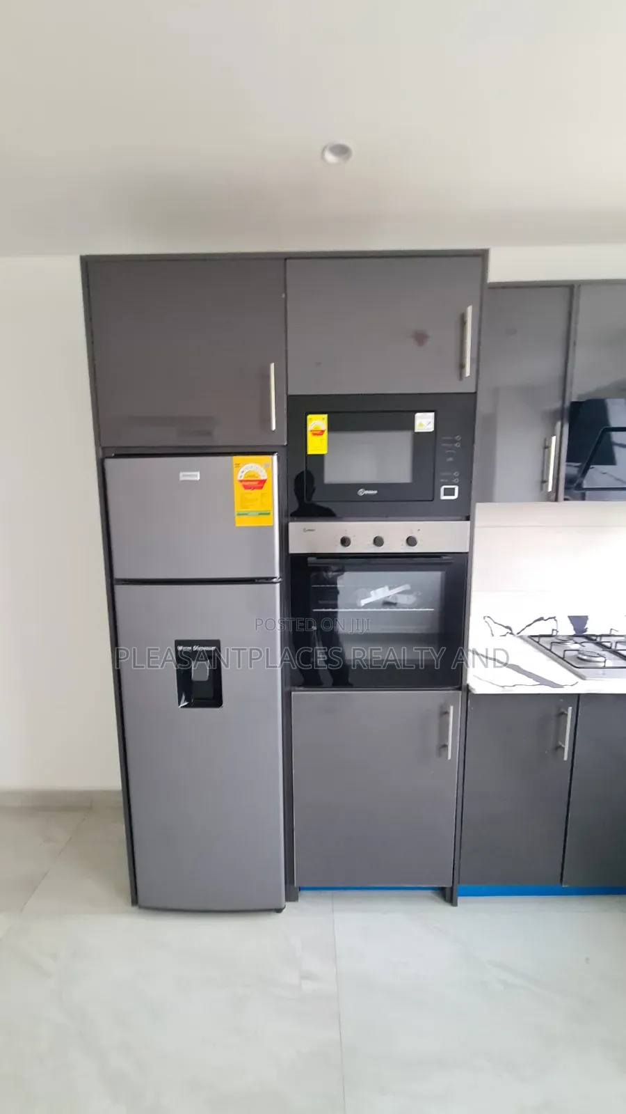 2bdrm Apartment in Pleasantplaces, Adenta for rent in Adenta