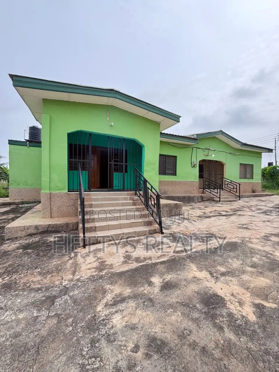 2bdrm House in Oyarifa for rent in Oyarifa