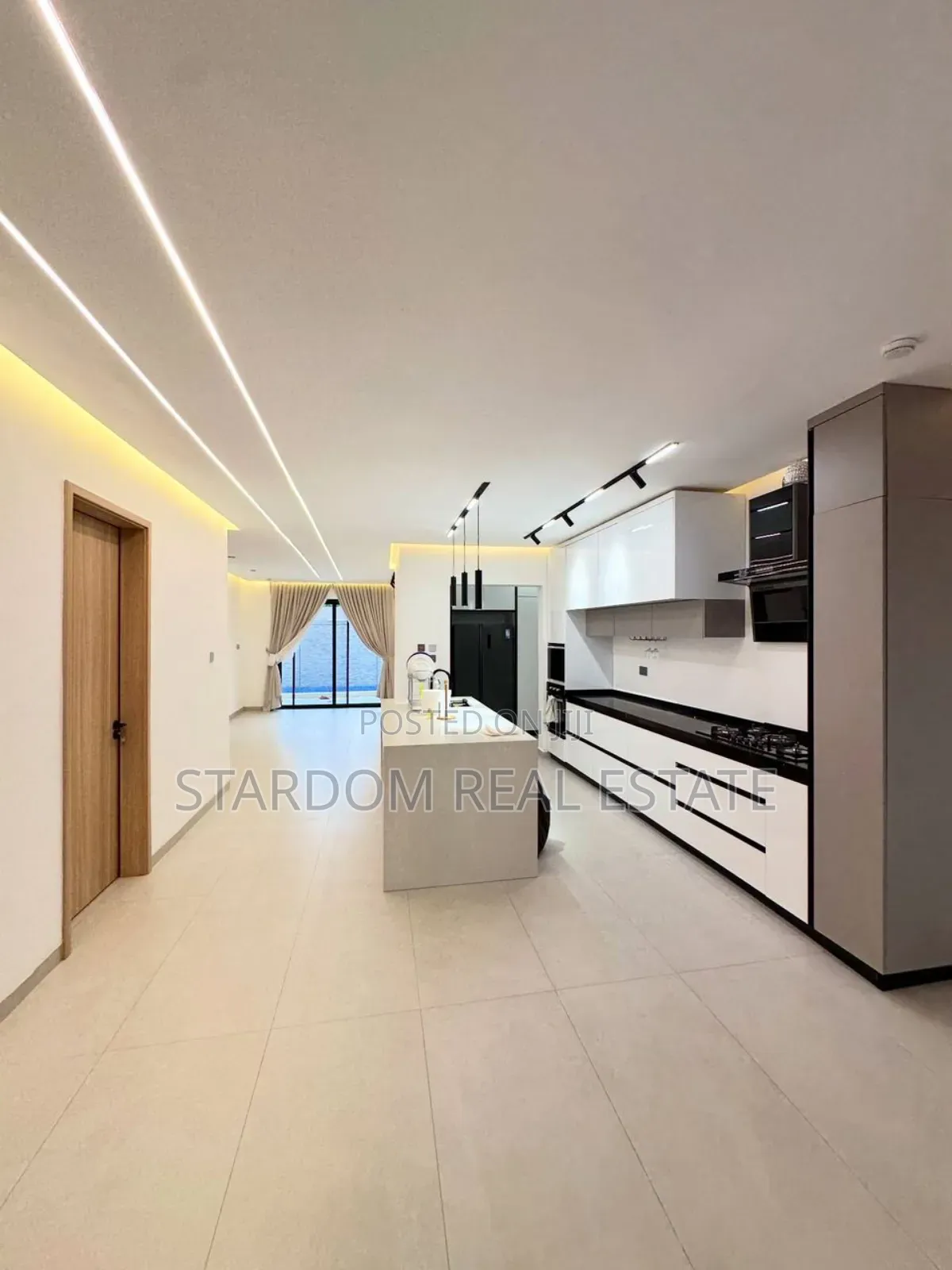 Furnished 4bdrm Duplex in Adjiringanor, East Legon for sale in East Legon