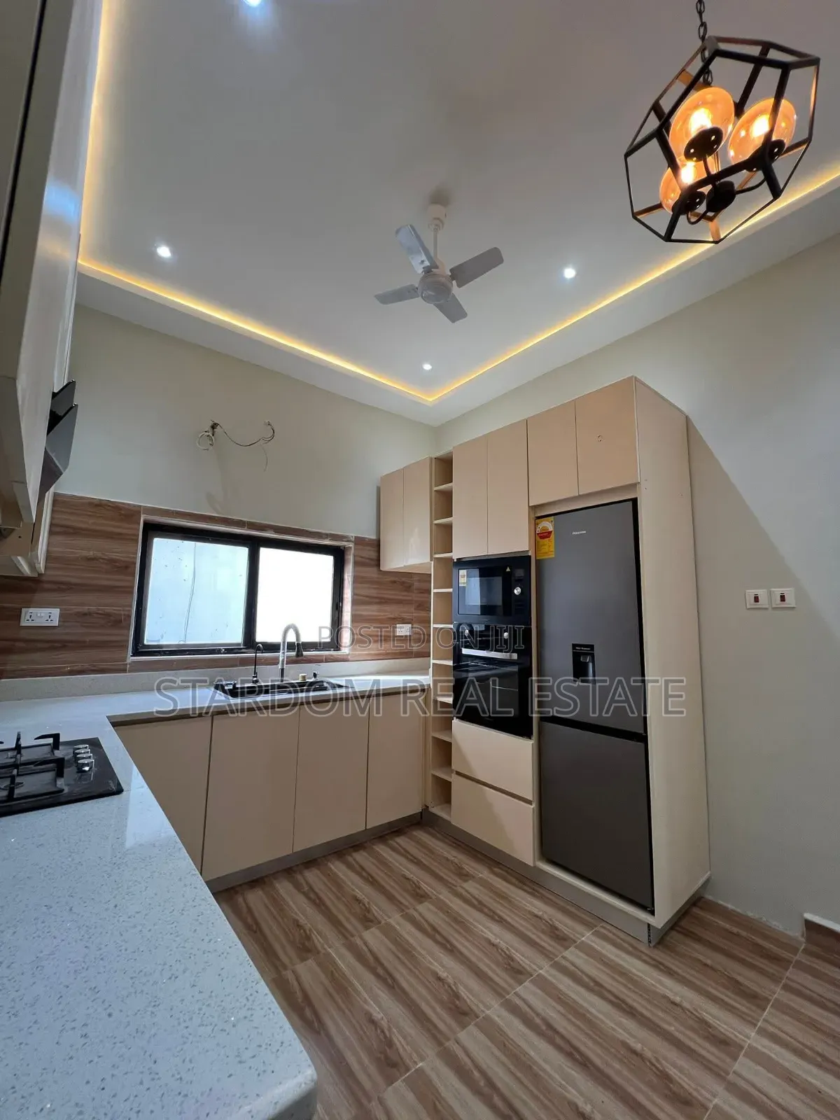 4bdrm Duplex in East Legon Hills for sale in East Legon