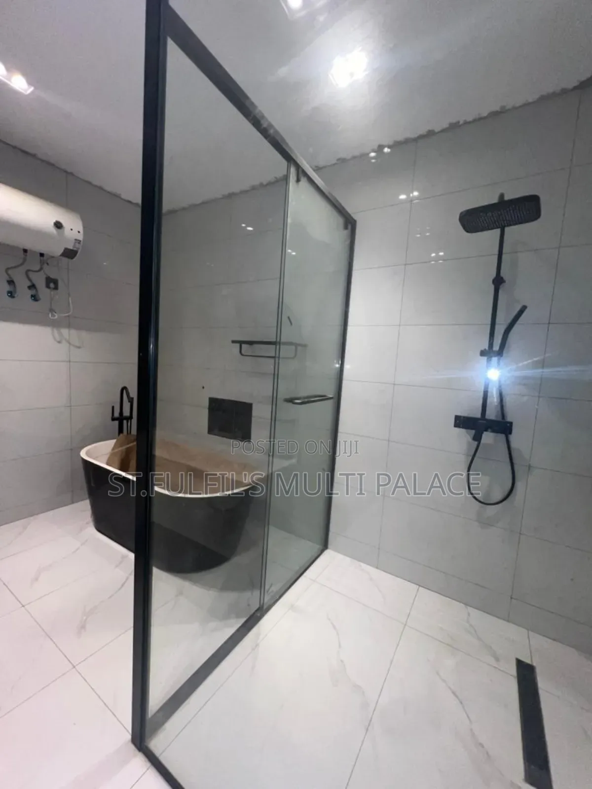 5bdrm House in Oyarifa Aburi, Adenta for sale in Adenta
