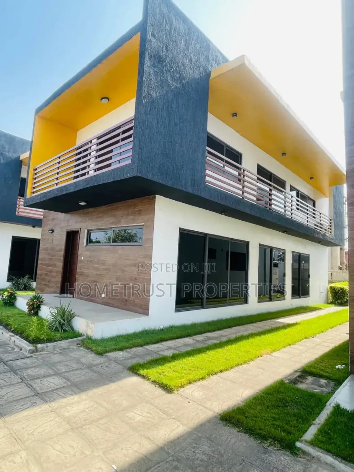 4bdrm Duplex in Hometrust Properties, Abelemkpe for rent in Abelemkpe