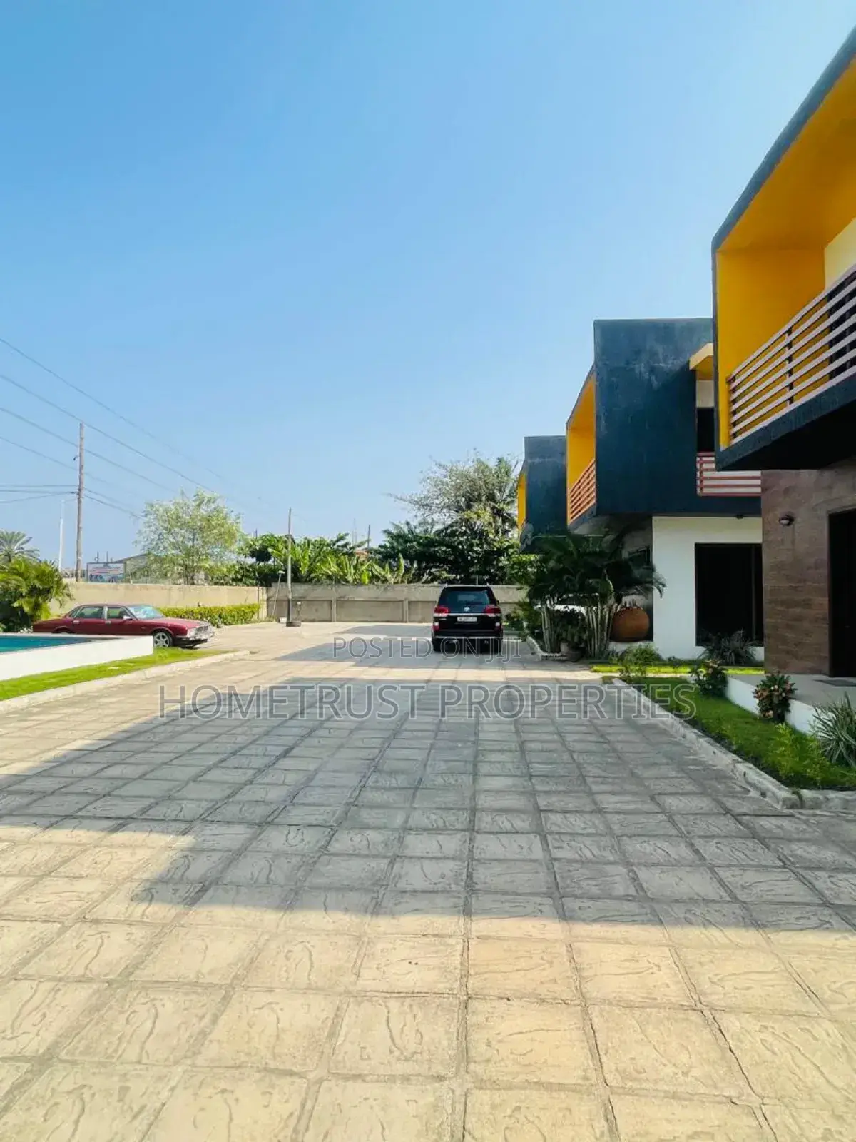 4bdrm Duplex in Hometrust Properties, Abelemkpe for rent in Abelemkpe