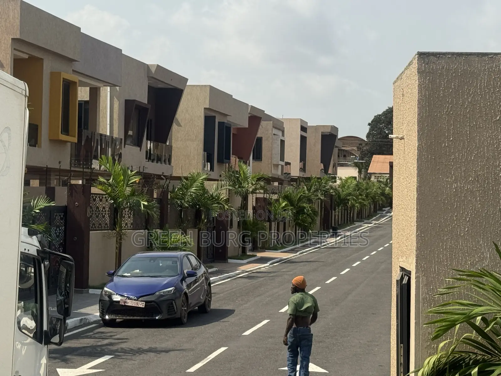 5bdrm Mansion in Green, East Legon for sale in East Legon