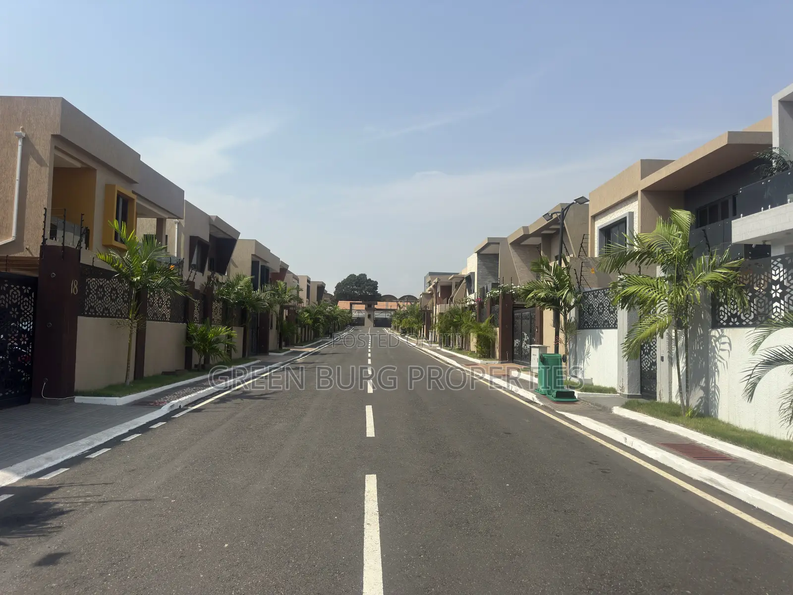 5bdrm Mansion in Green, East Legon for sale in East Legon