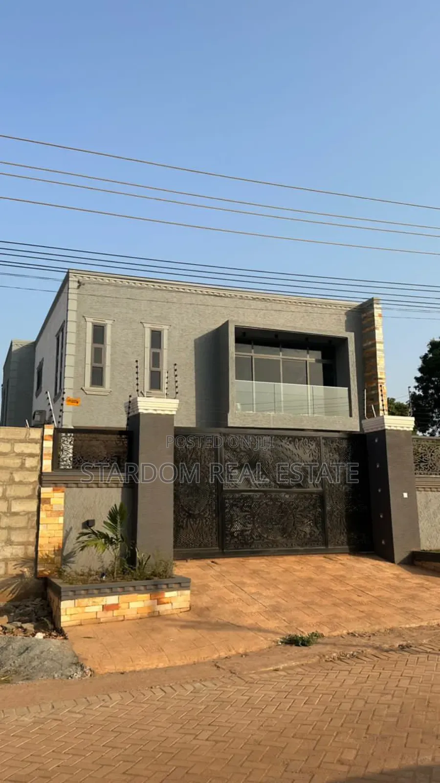 4bdrm Duplex in Tantra Hills for sale in Tantra Hills
