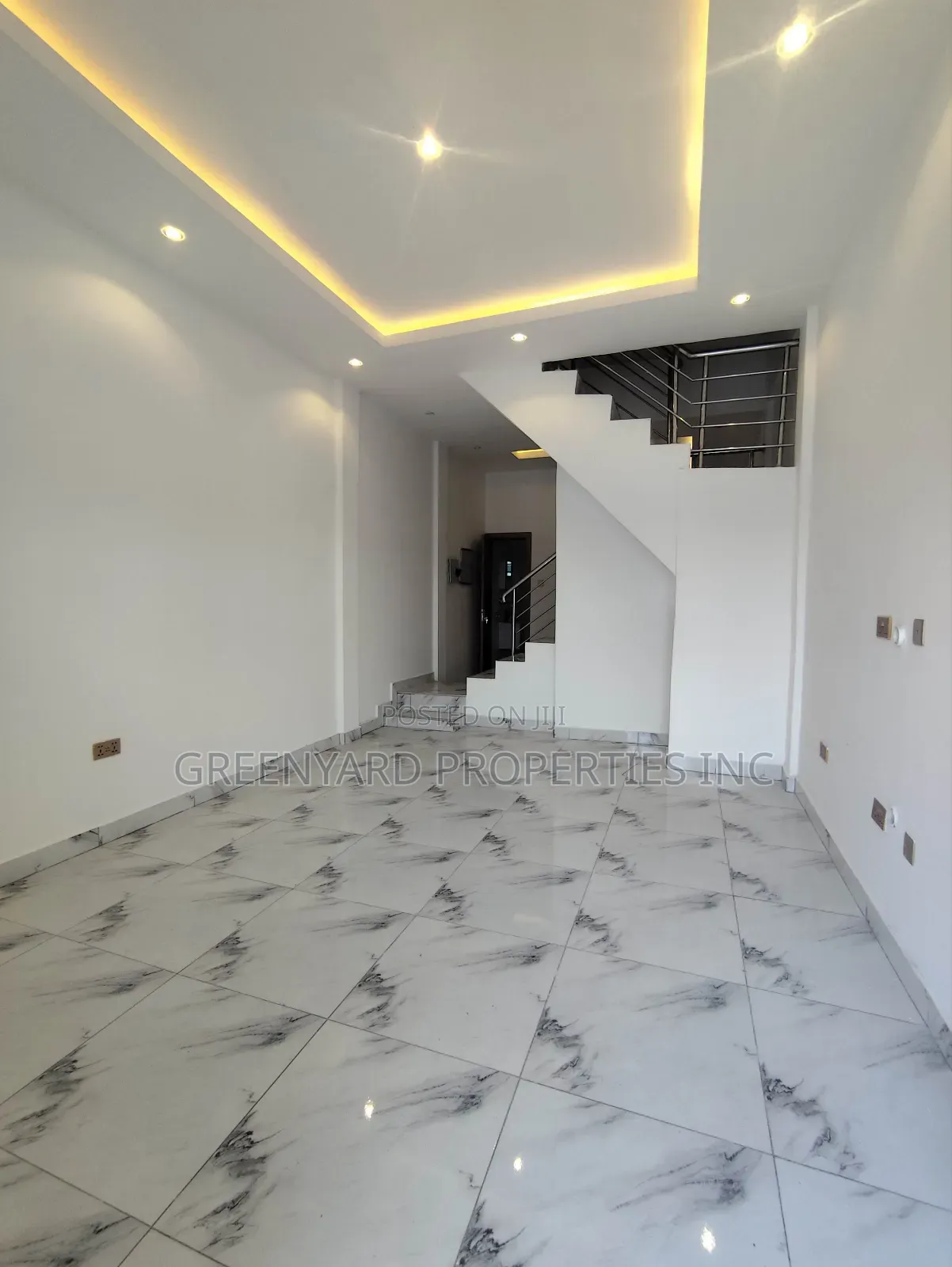 2bdrm Townhouse / Terrace in Adjiringanor, East Legon for rent in East Legon