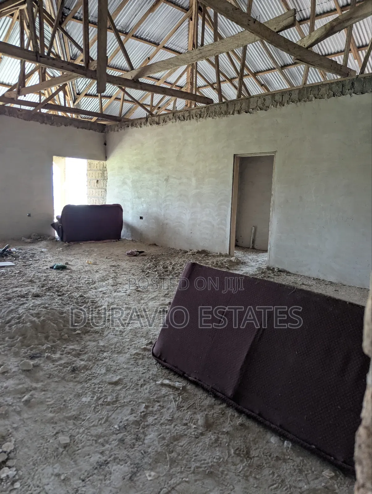 12bdrm Block of Flats in Atwima Takyiman,, Kumasi Metropolitan for sale in Kumasi Metropolitan