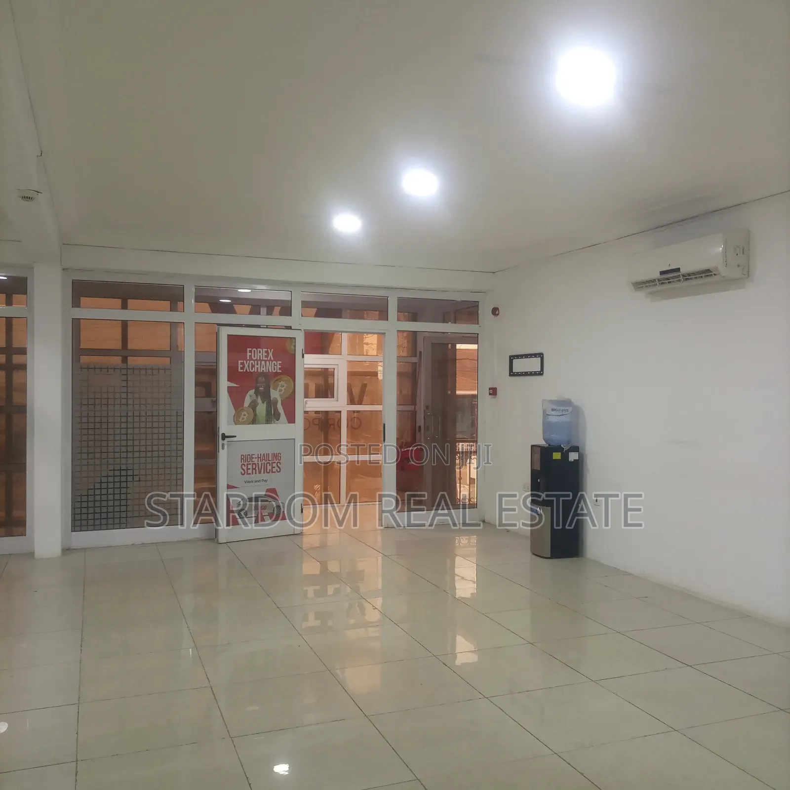 Spacious Office Space for Rent – Spintex Road, Shell Signboard. in Spintex