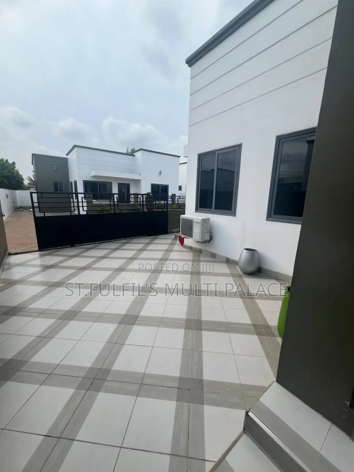 3bdrm House in North Legon, Madina for rent in Madina