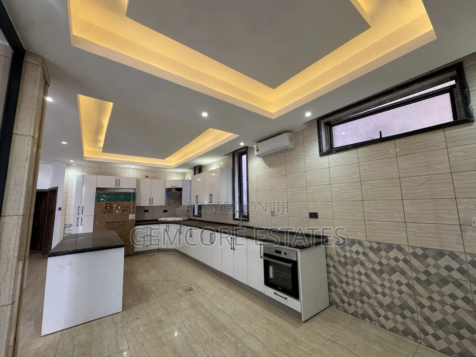 4bdrm House in New Nation, Lake Side Estate for sale in Lake Side Estate