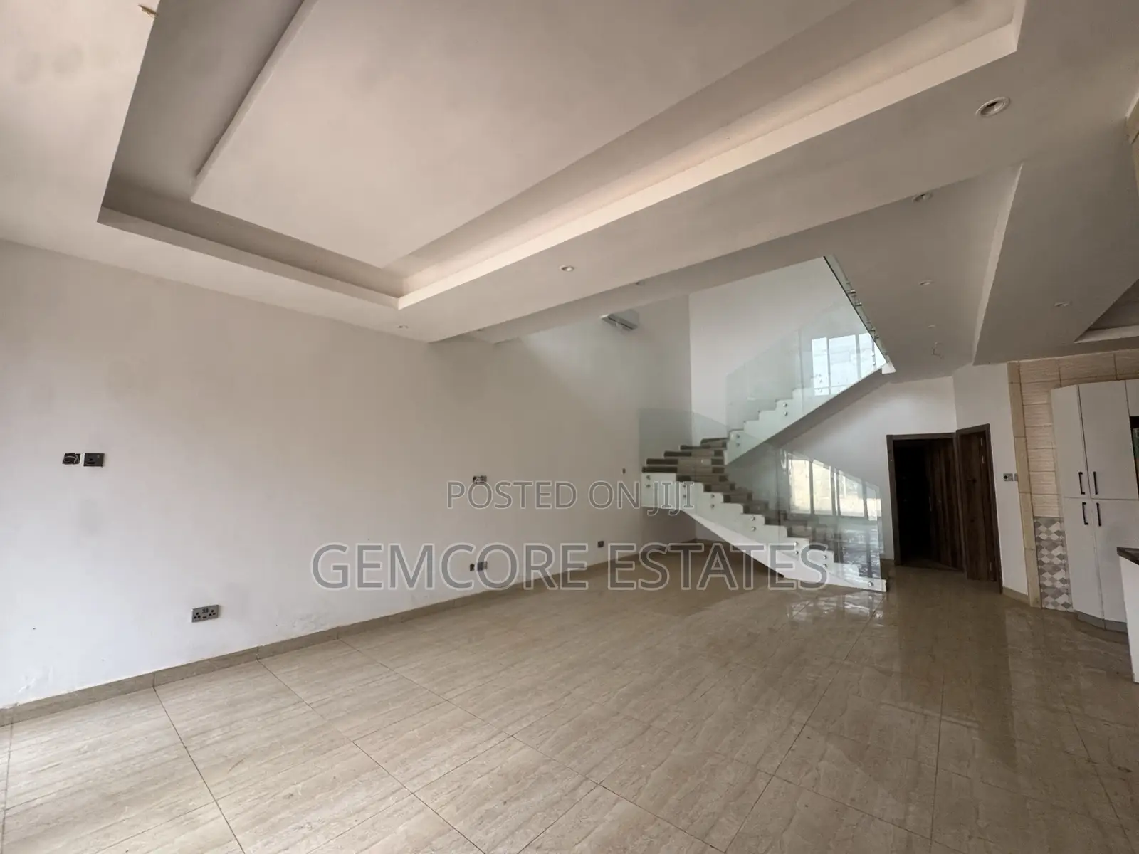 4bdrm House in New Nation, Lake Side Estate for sale in Lake Side Estate