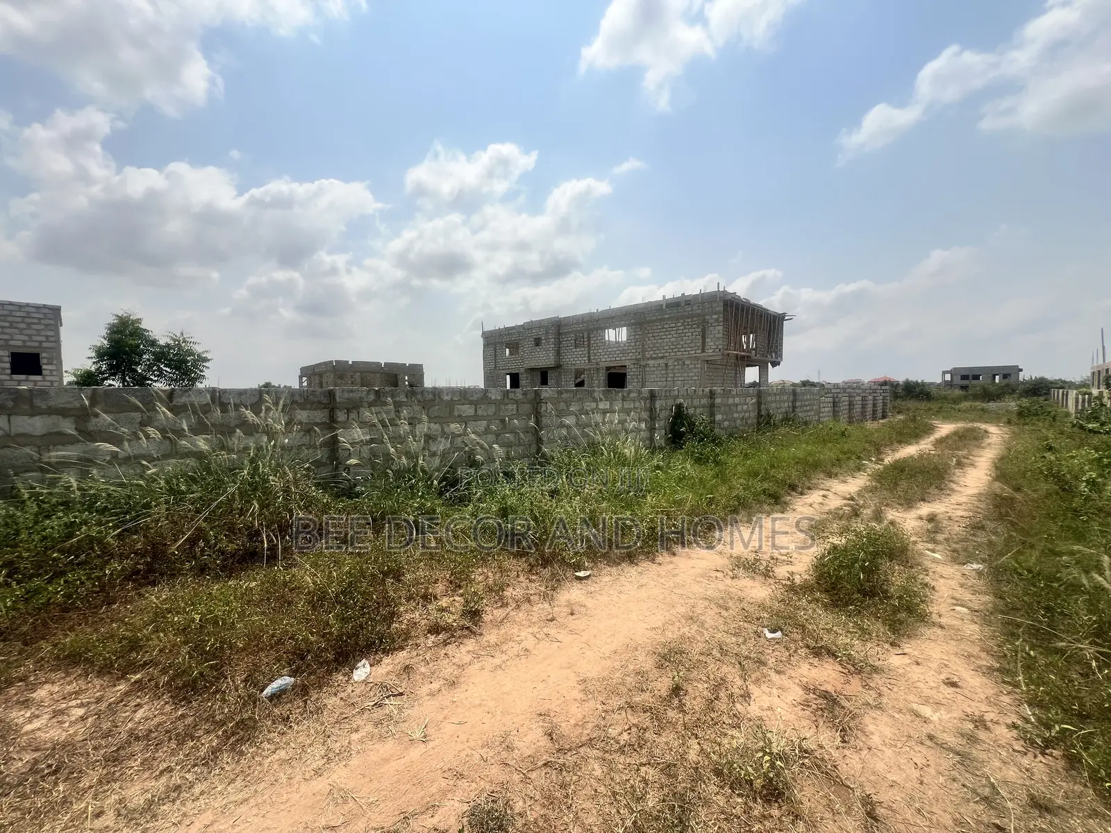 Walled Land for Sale in Oyarifa