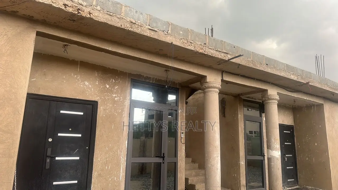 2bdrm House in Pokuase for sale in Pokuase