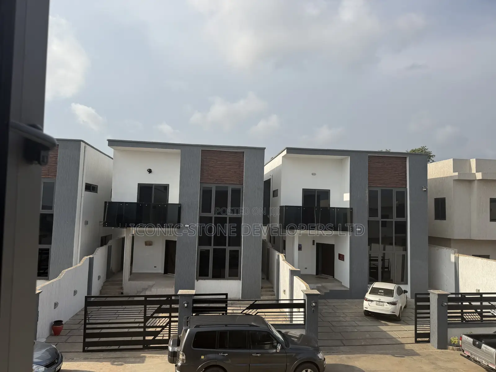 3bdrm House in East Airport for sale in Airport Residential Area