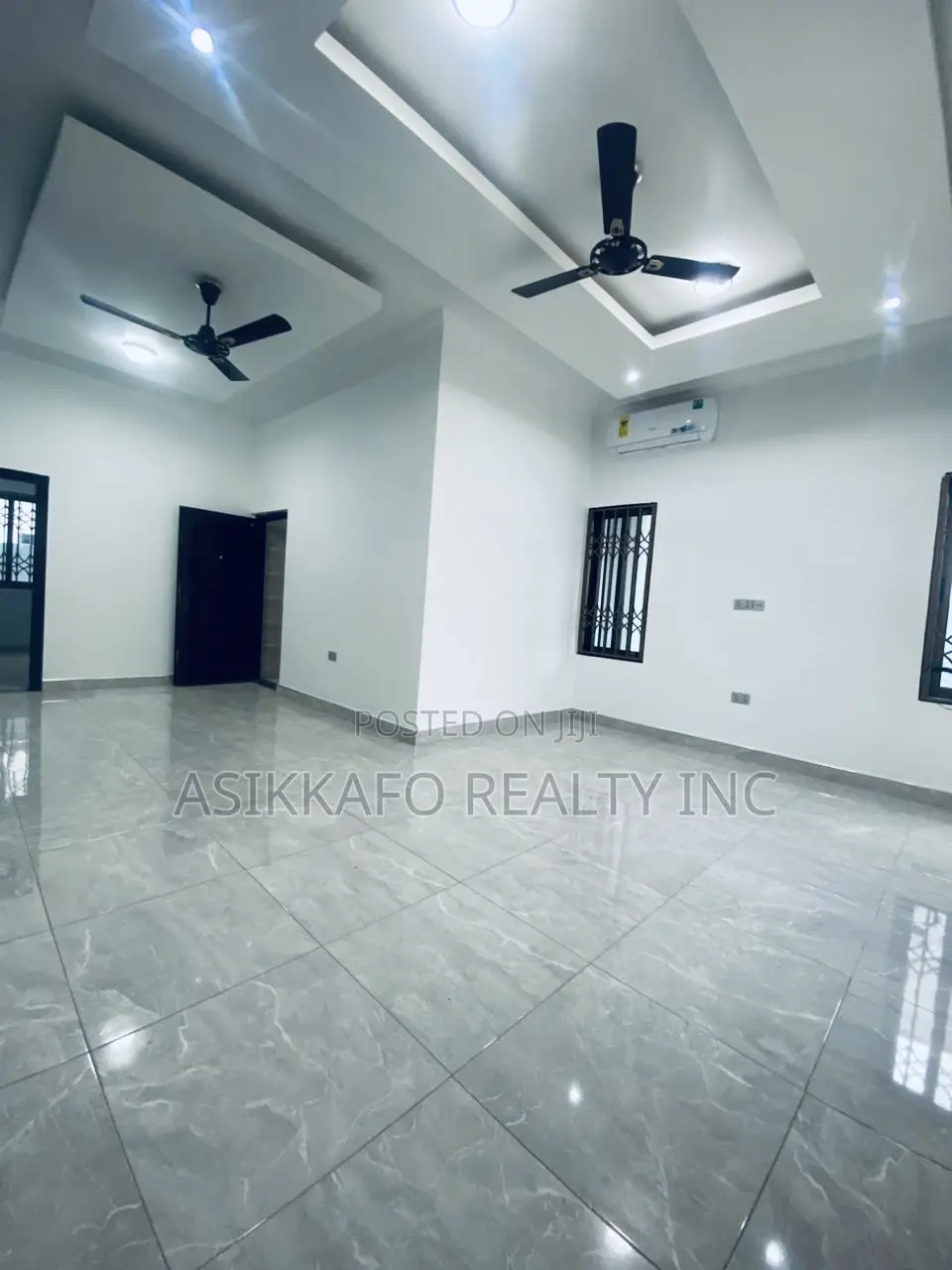 3bdrm House in Manet Cottage, Spintex for rent in Spintex