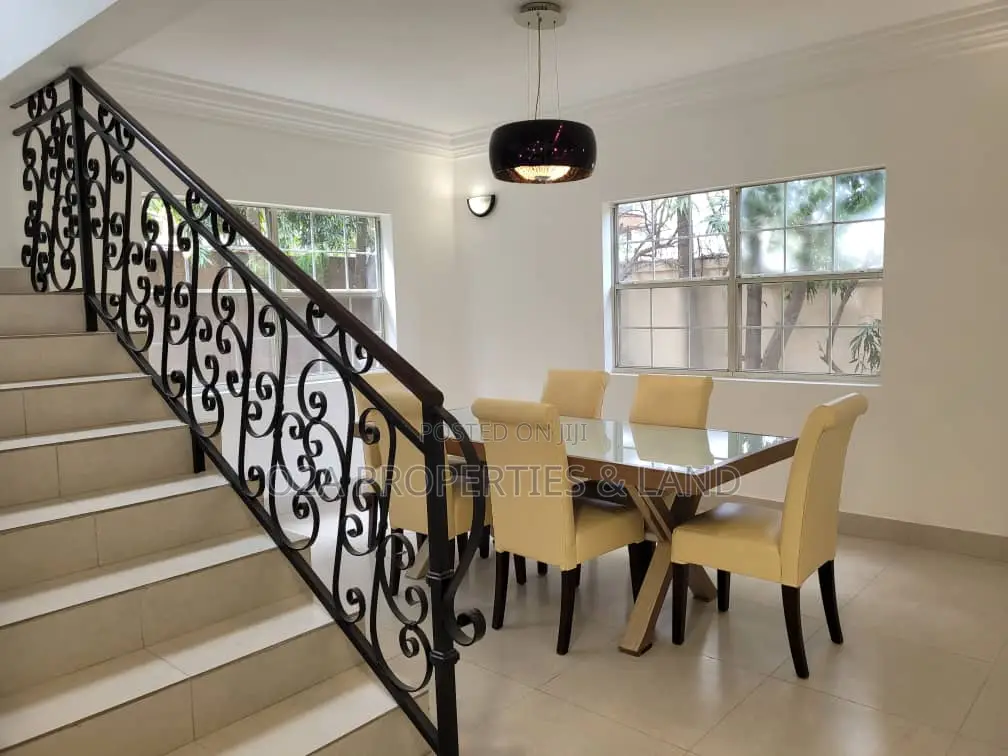 Furnished 4bdrm House in Cantonments, Acquinas for sale in Acquinas