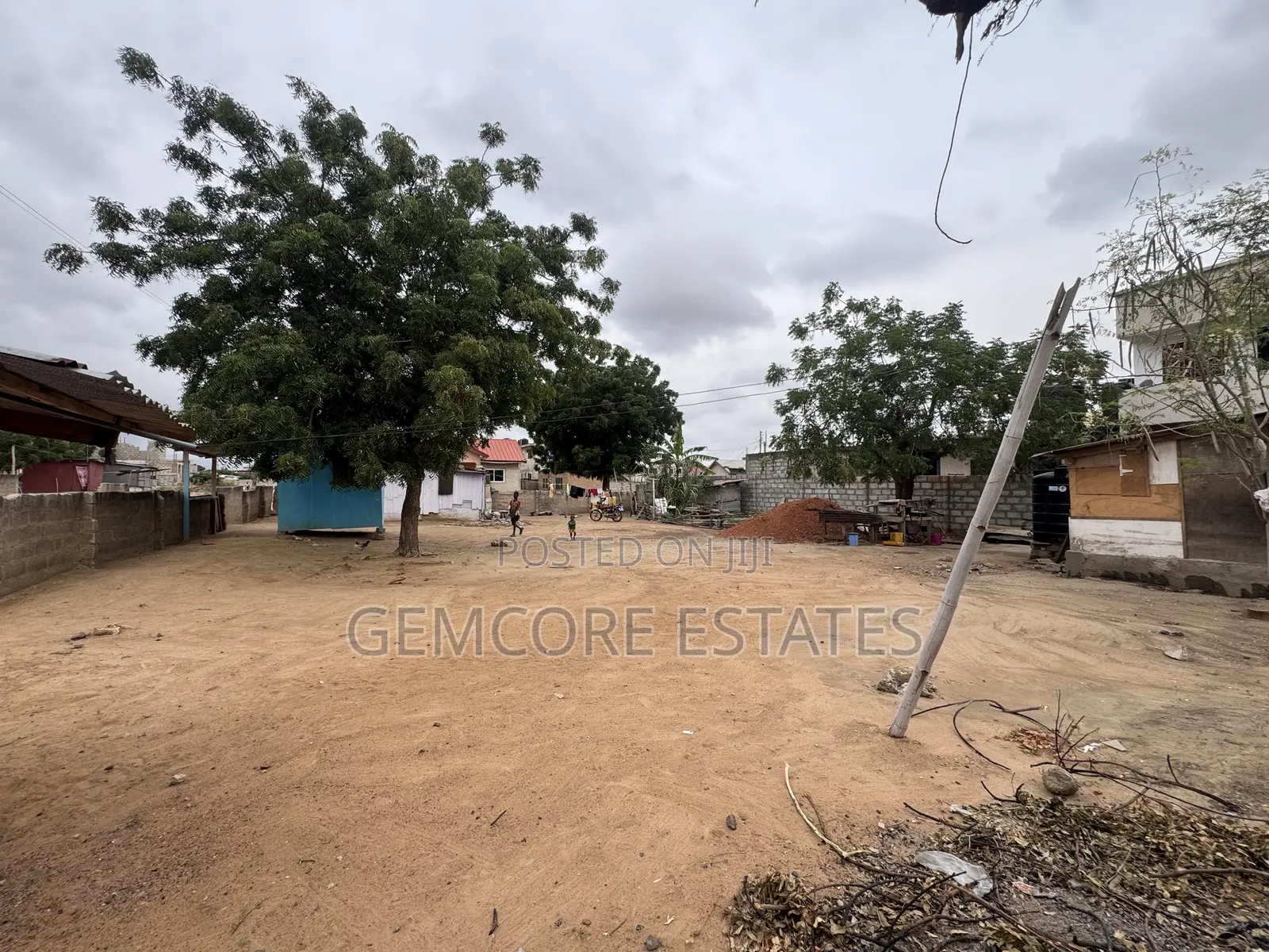 Land for Sale in Ashaley Botwe