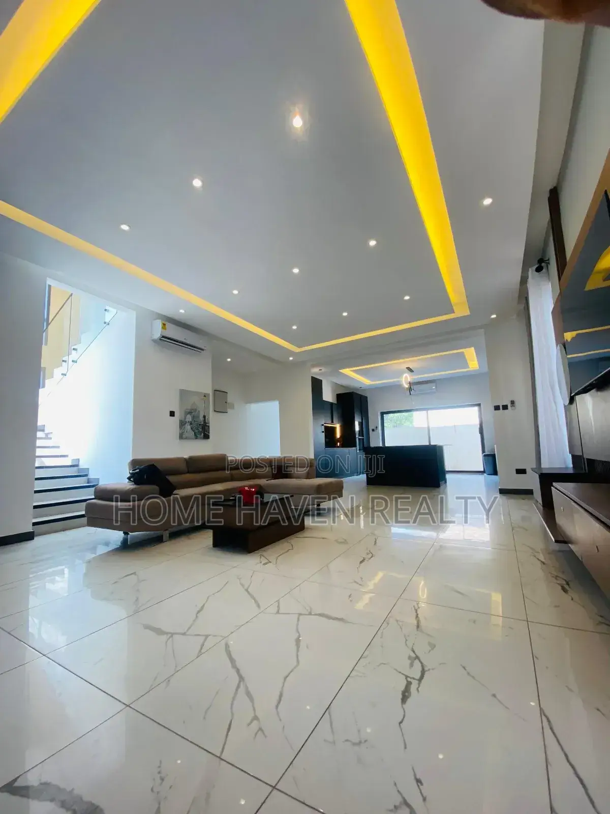 5bdrm House in Cantonment, Cantonments for rent in Cantonments