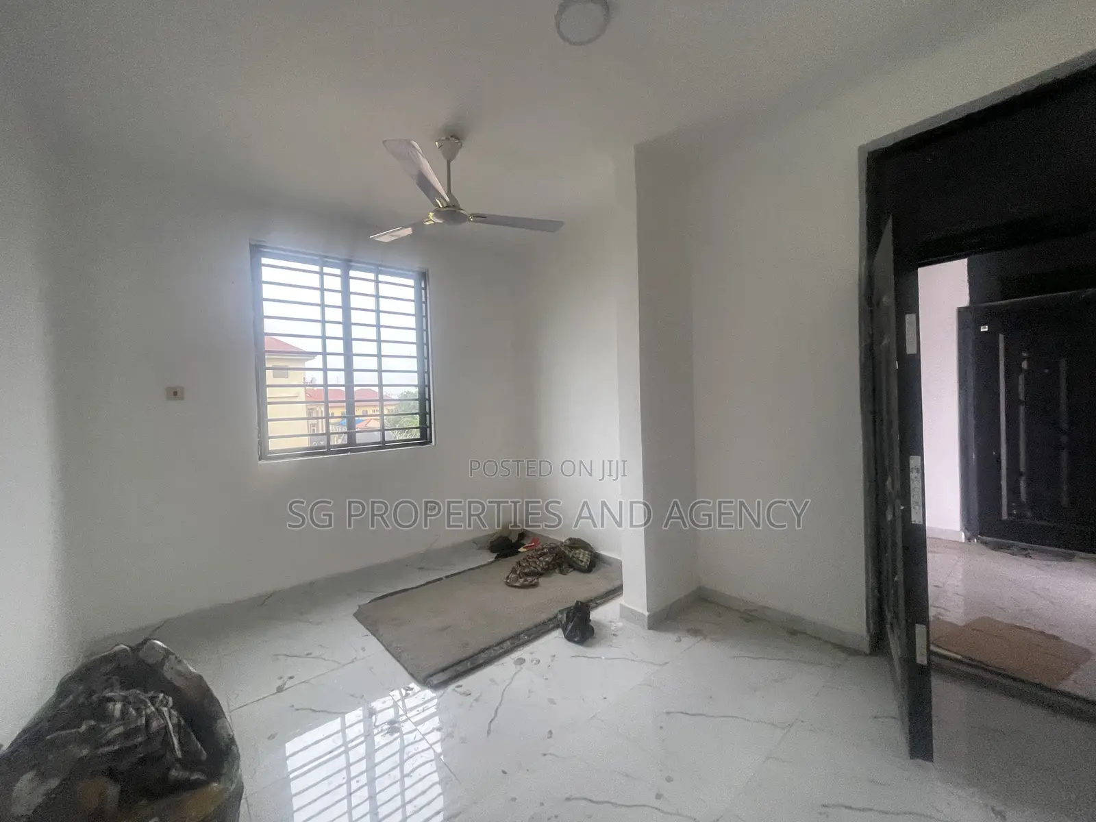 3bdrm Apartment in Batsonaa, Baatsona Total for rent in Baatsona Total