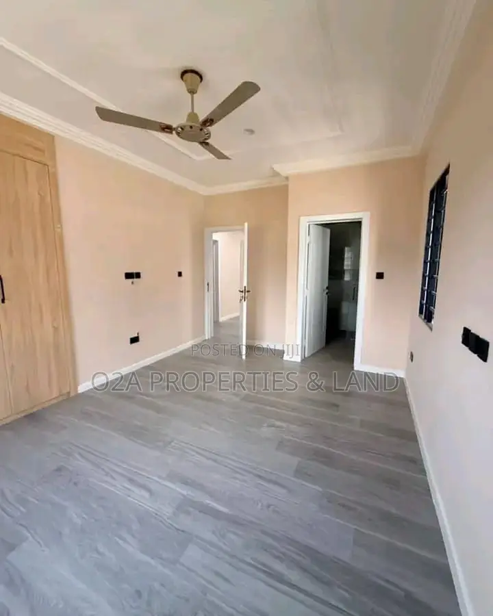 3bdrm Townhouse / Terrace in Tse Addo, Tseaddo for rent in Tseaddo