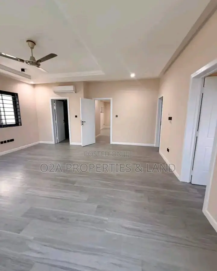 3bdrm Townhouse / Terrace in Tse Addo, Tseaddo for rent in Tseaddo