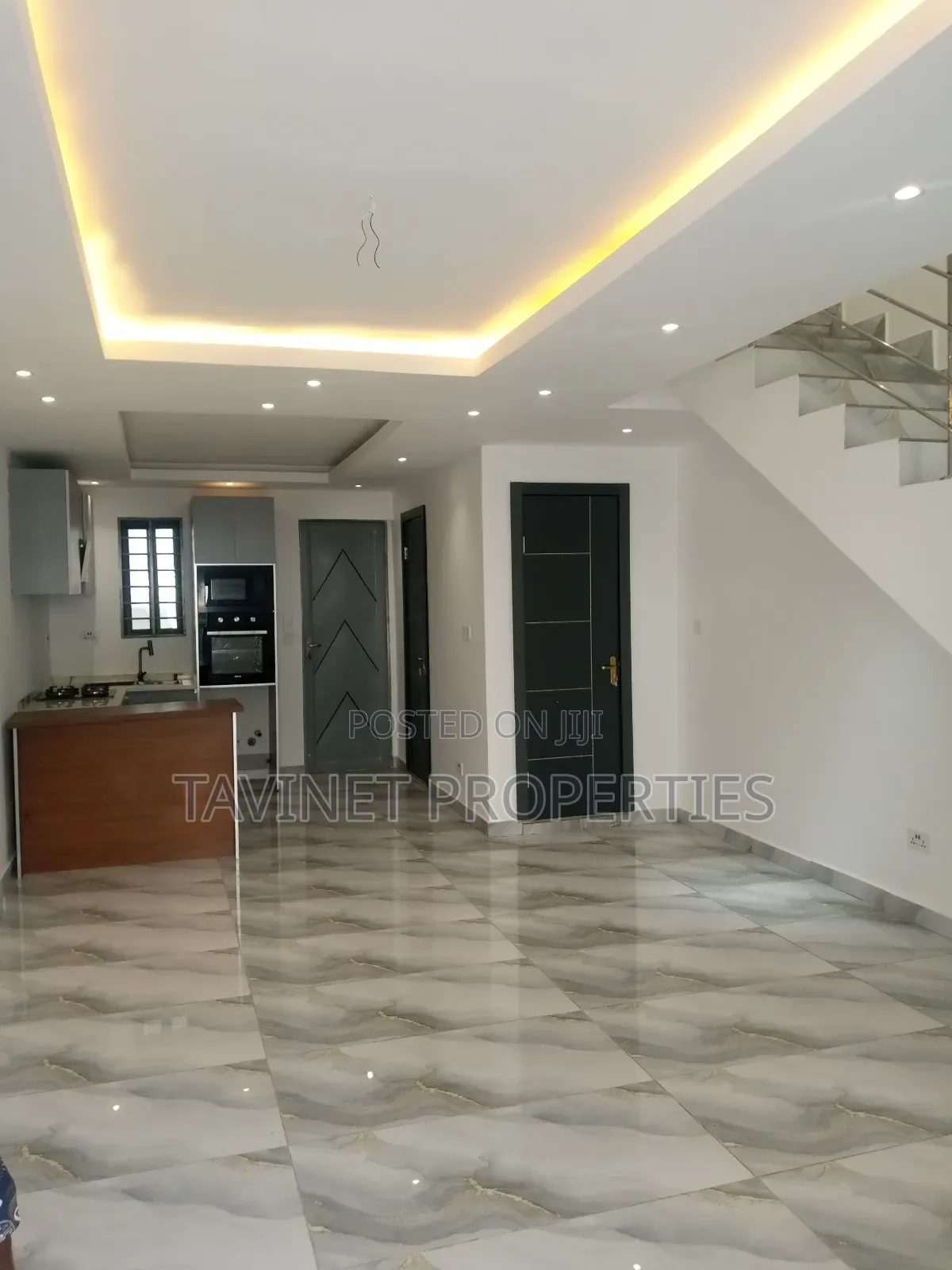 2bdrm Townhouse / Terrace in Ashaley Botwe for rent in Ashaley Botwe