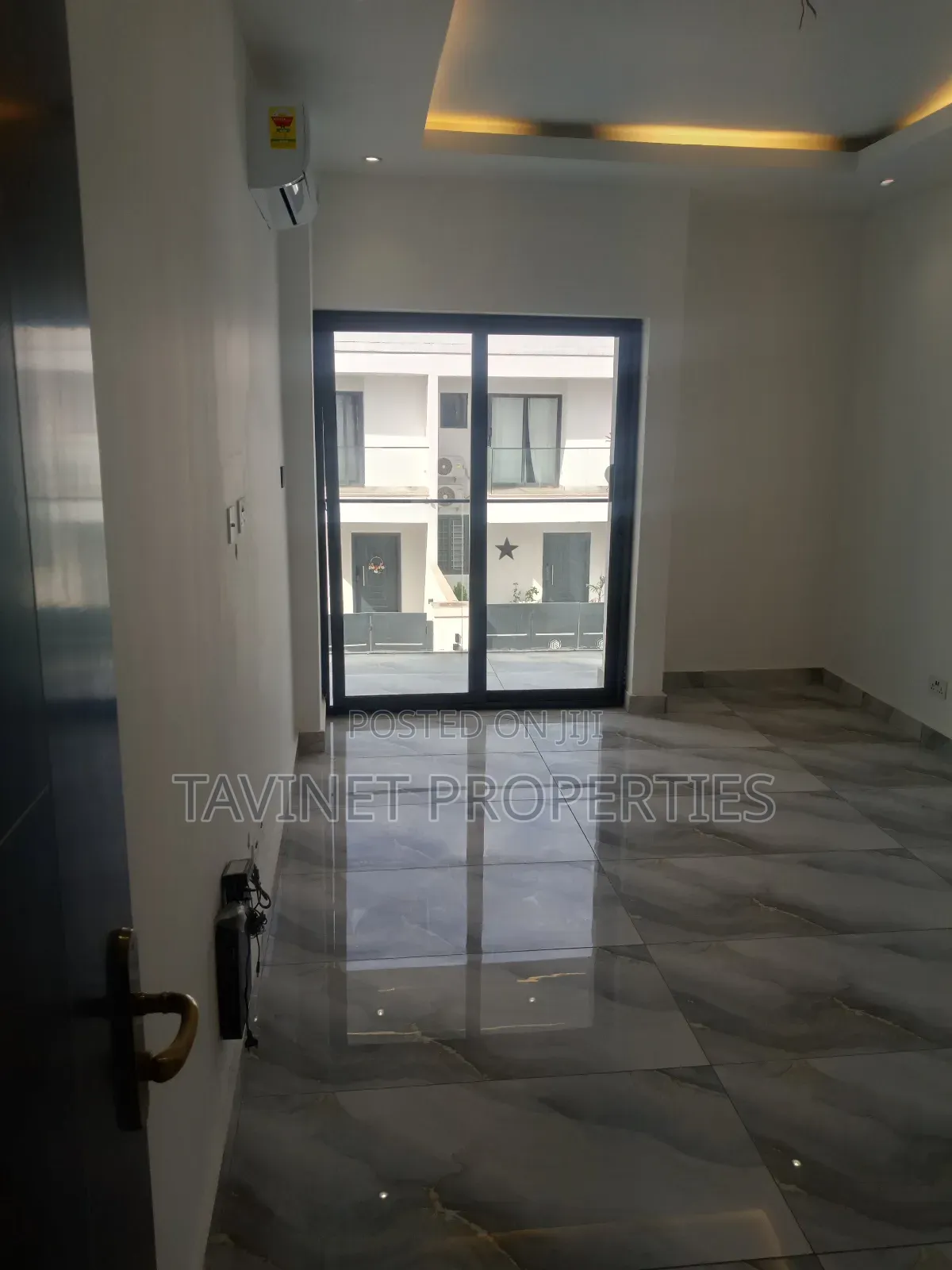 2bdrm Townhouse / Terrace in Ashaley Botwe for rent in Ashaley Botwe