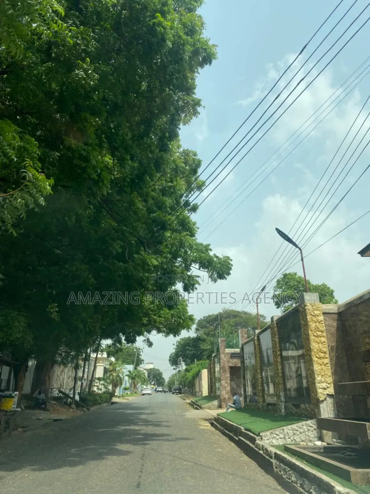 A 6 Plots) Land for Sale . Location: North Rigide. in North Ridge