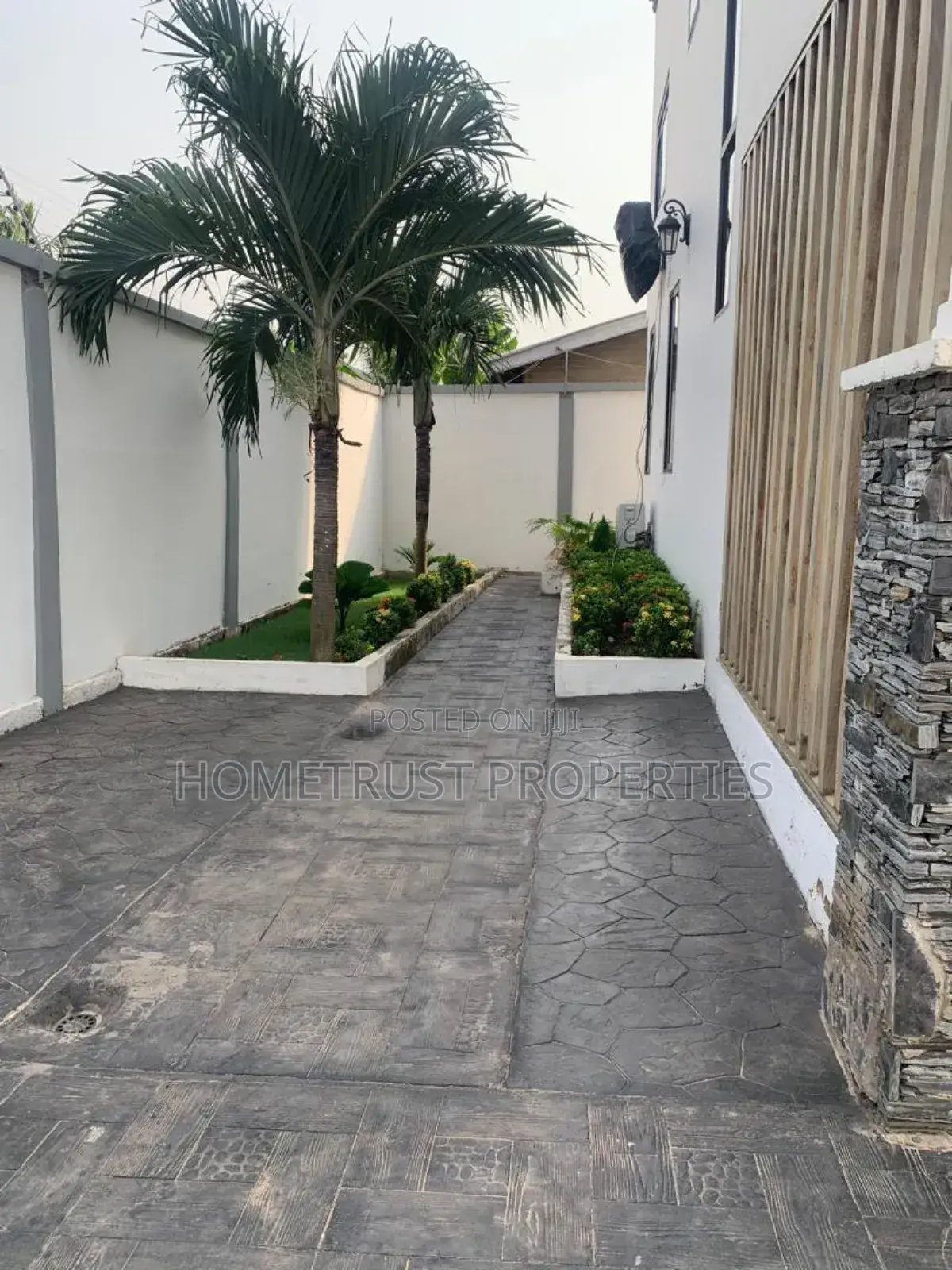 3bdrm Apartment in Hometrust Properties, Agbogba for rent in Agbogba