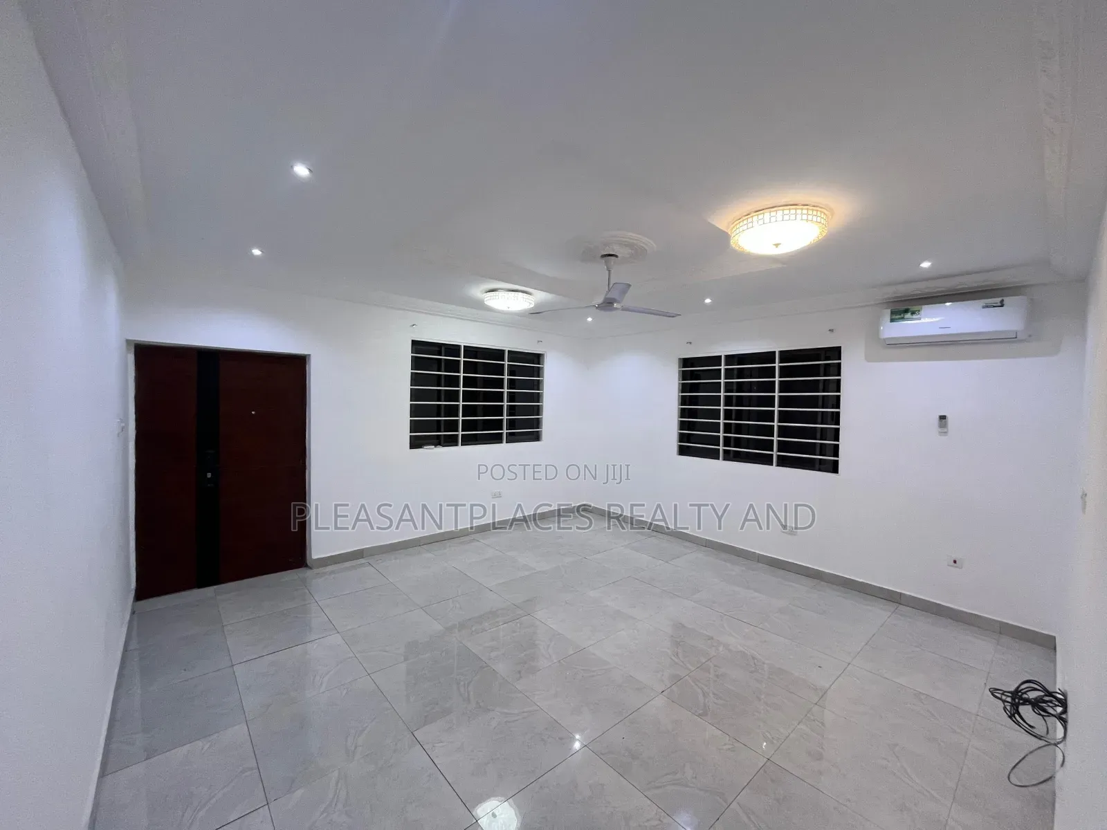 2bdrm Apartment in Pleasantplaces, Adjiriganor for rent in Adjiriganor