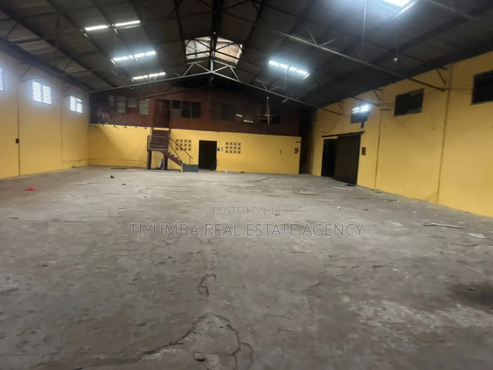 1,500 SQM Warehouse for Rent at North Industrial Area. in North Industrial Area