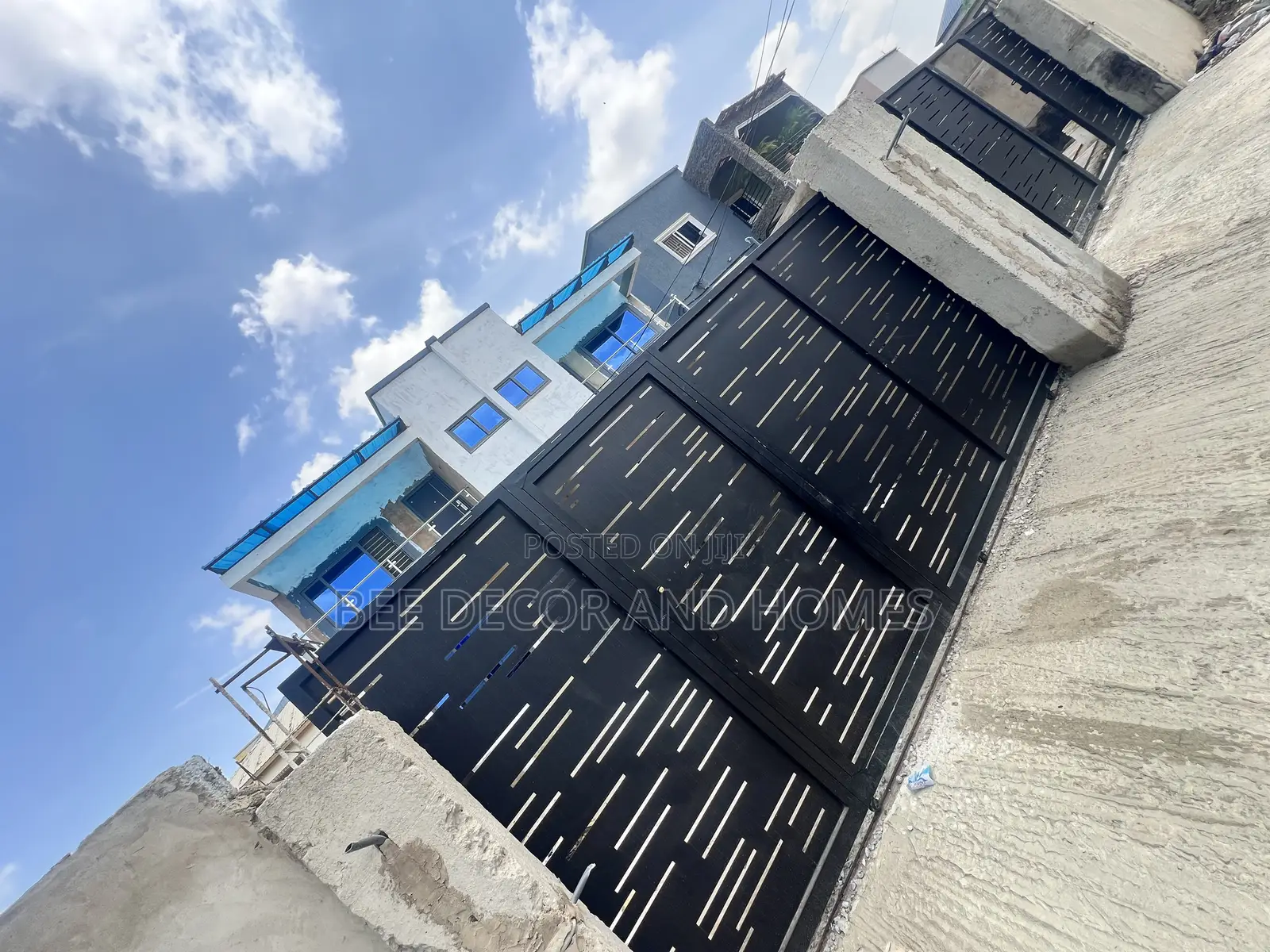 3bdrm House in Acp Kwabenya, Accra Metropolitan for sale in Accra Metropolitan