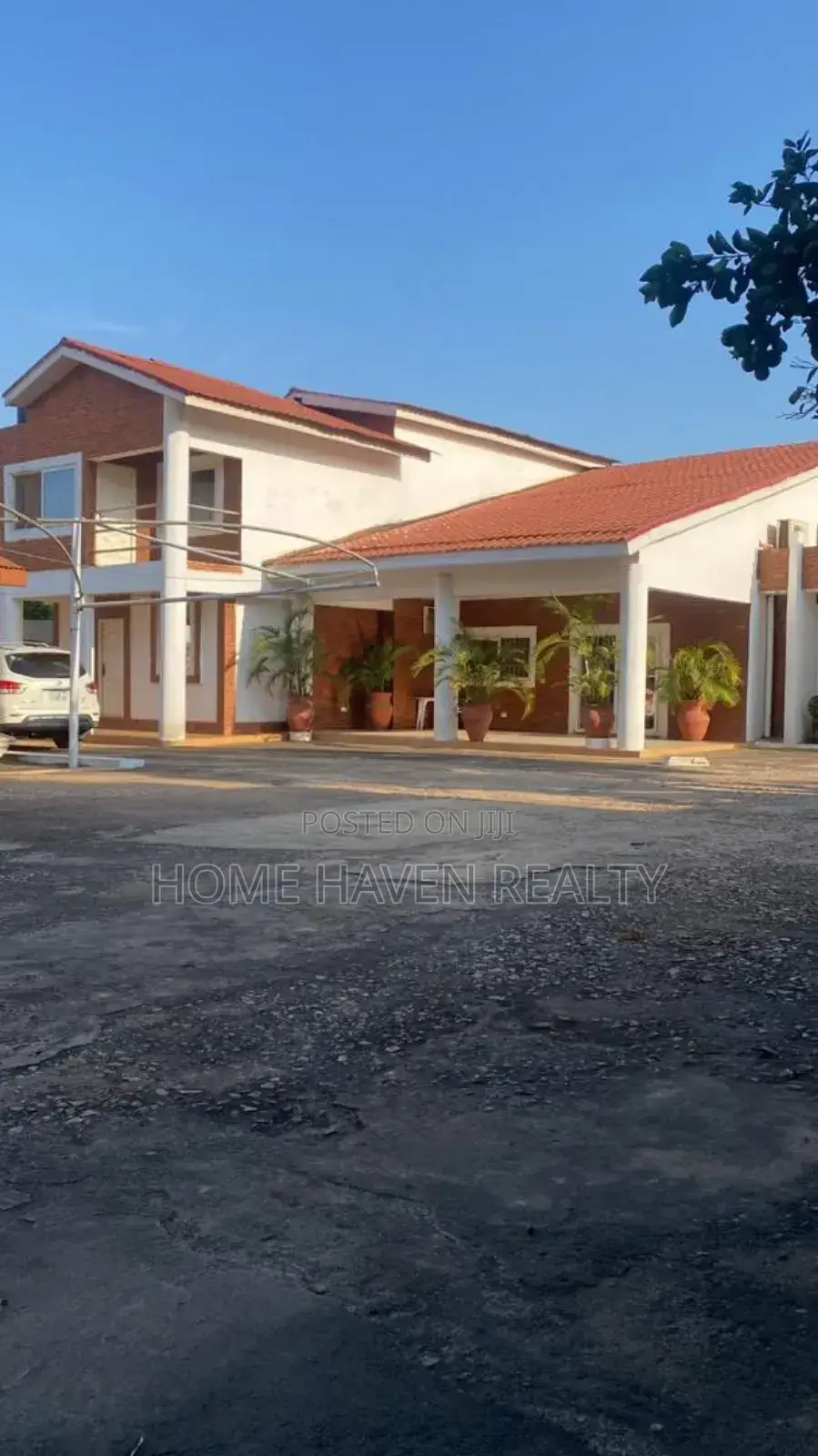6bdrm House in Tantra Hills for sale in Tantra Hills