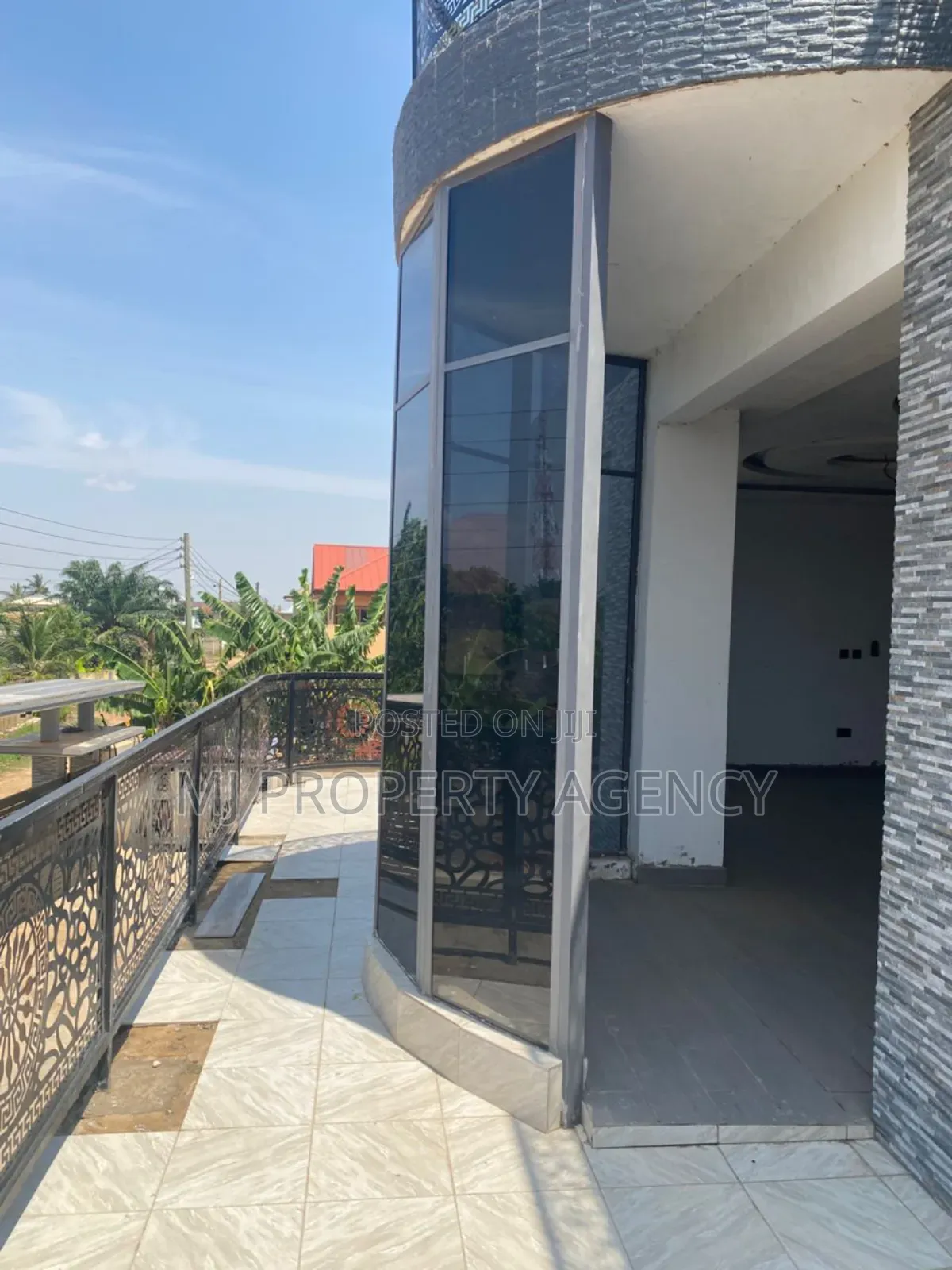 3bdrm Apartment in Golf Estate Tema for rent in Tema Metropolitan