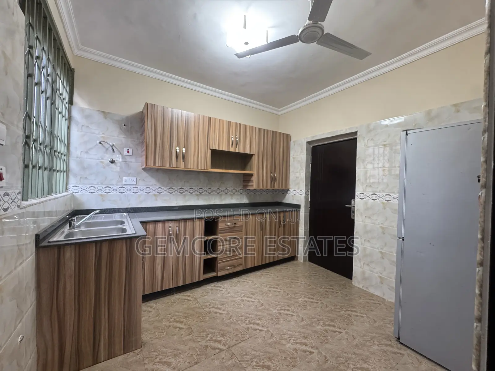 4bdrm House in School Junction, Adjiriganor for rent in Adjiriganor