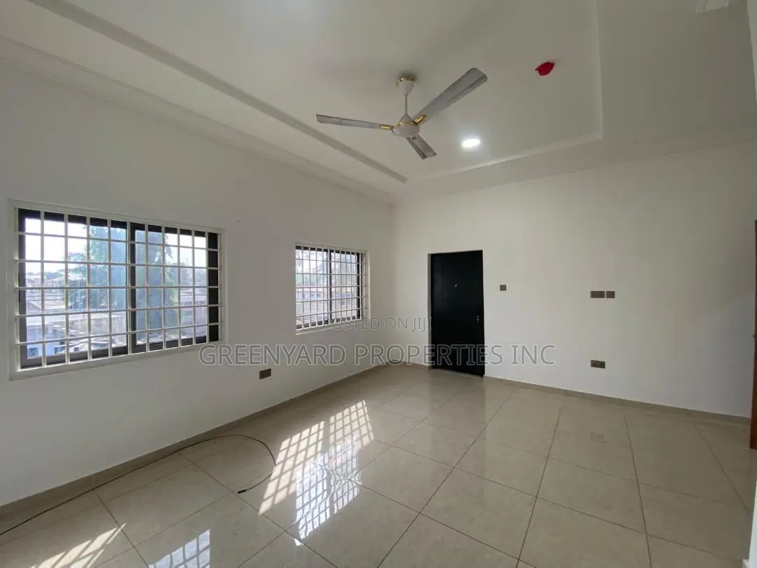 4bdrm Townhouse / Terrace in Madina Estate, East Legon for rent in East Legon