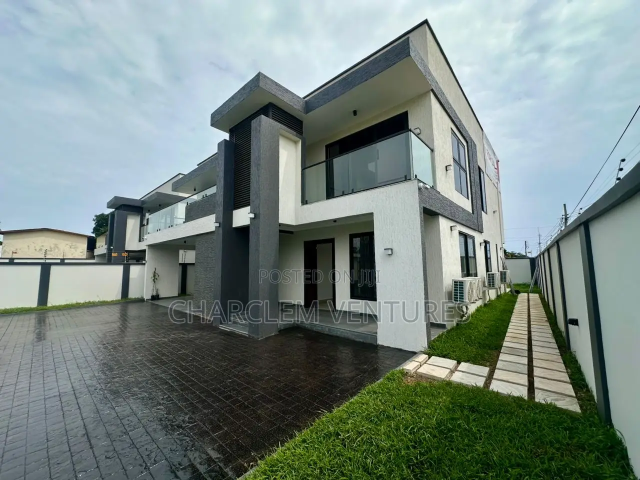 4bdrm House in Charclem Ventures, Nungua for sale in Nungua