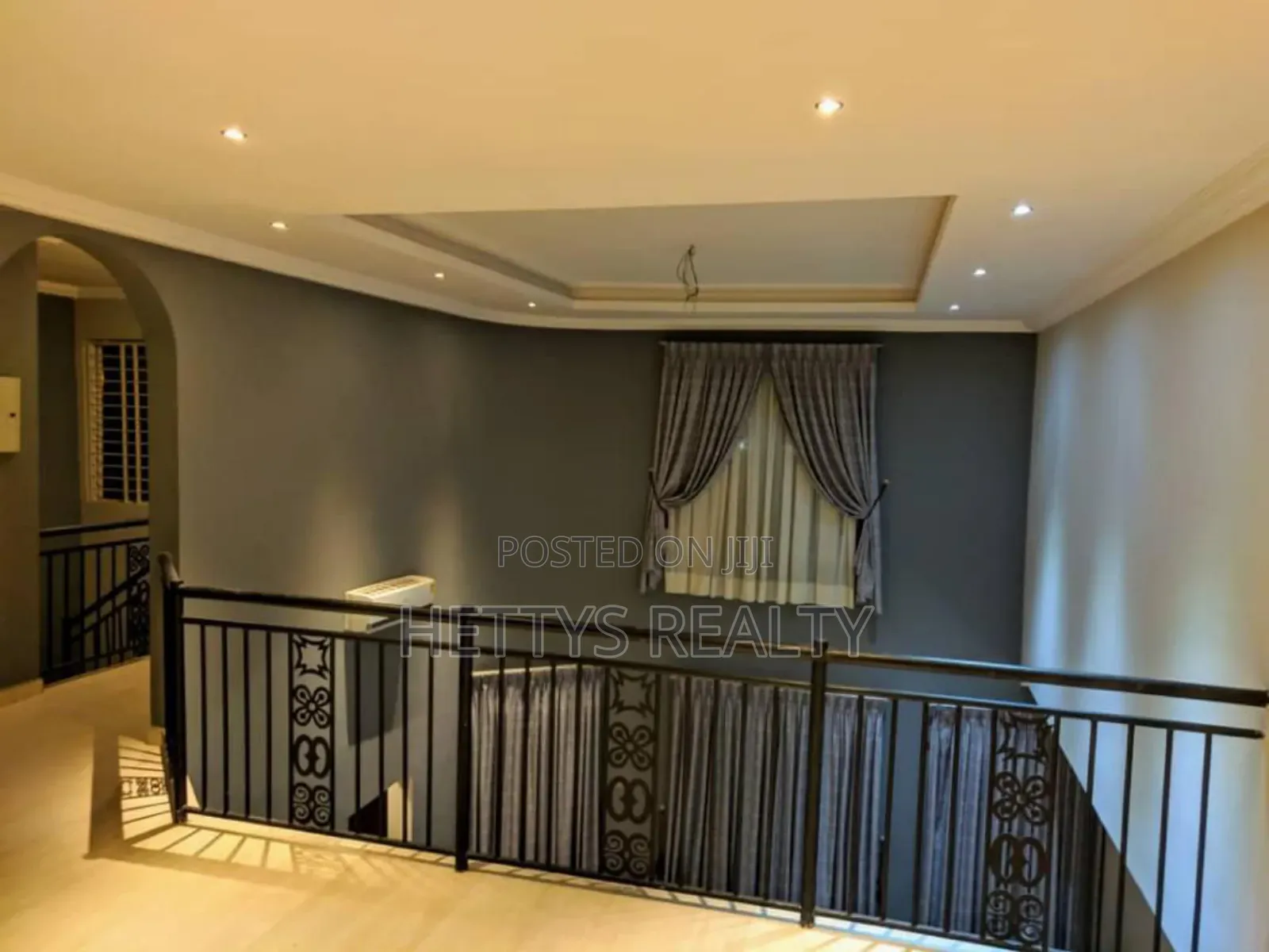 4bdrm House in Ablorh Adjei for sale in Ablorh Adjei