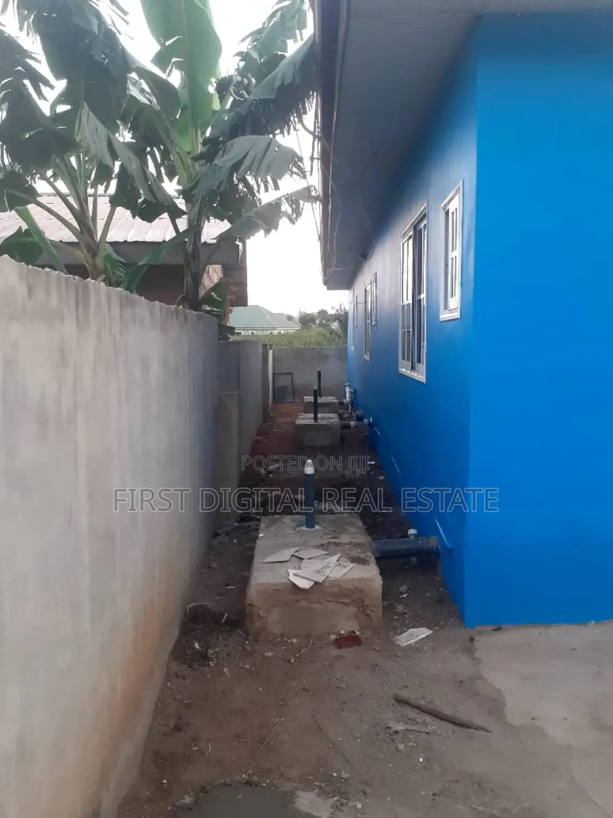 5bdrm Apartment in First Digital Real, Kasoa for sale in Kasoa
