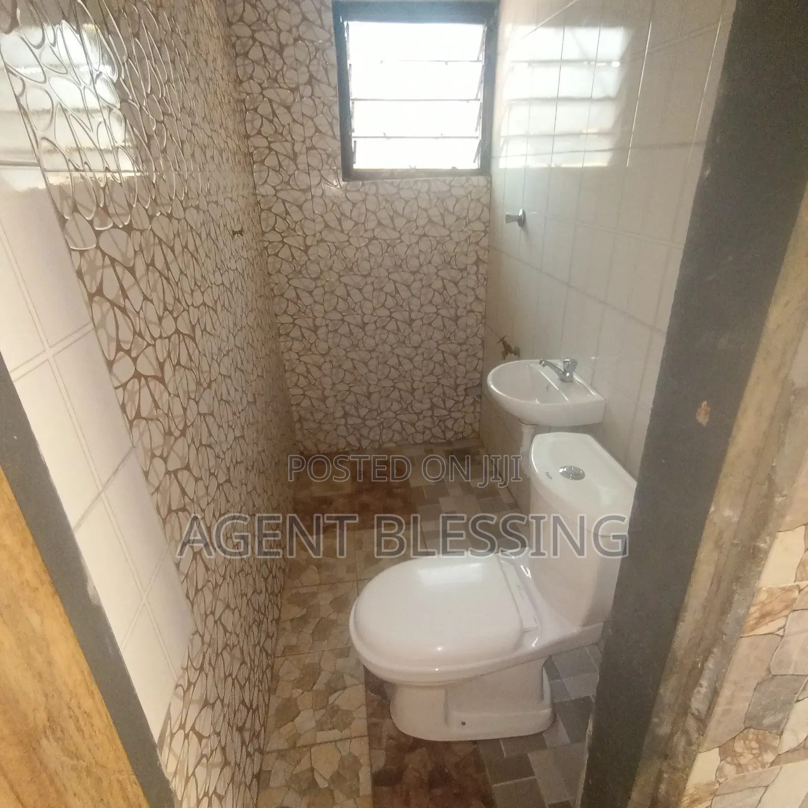 1bdrm Apartment in Golf City, Tema Metropolitan for rent in Tema Metropolitan