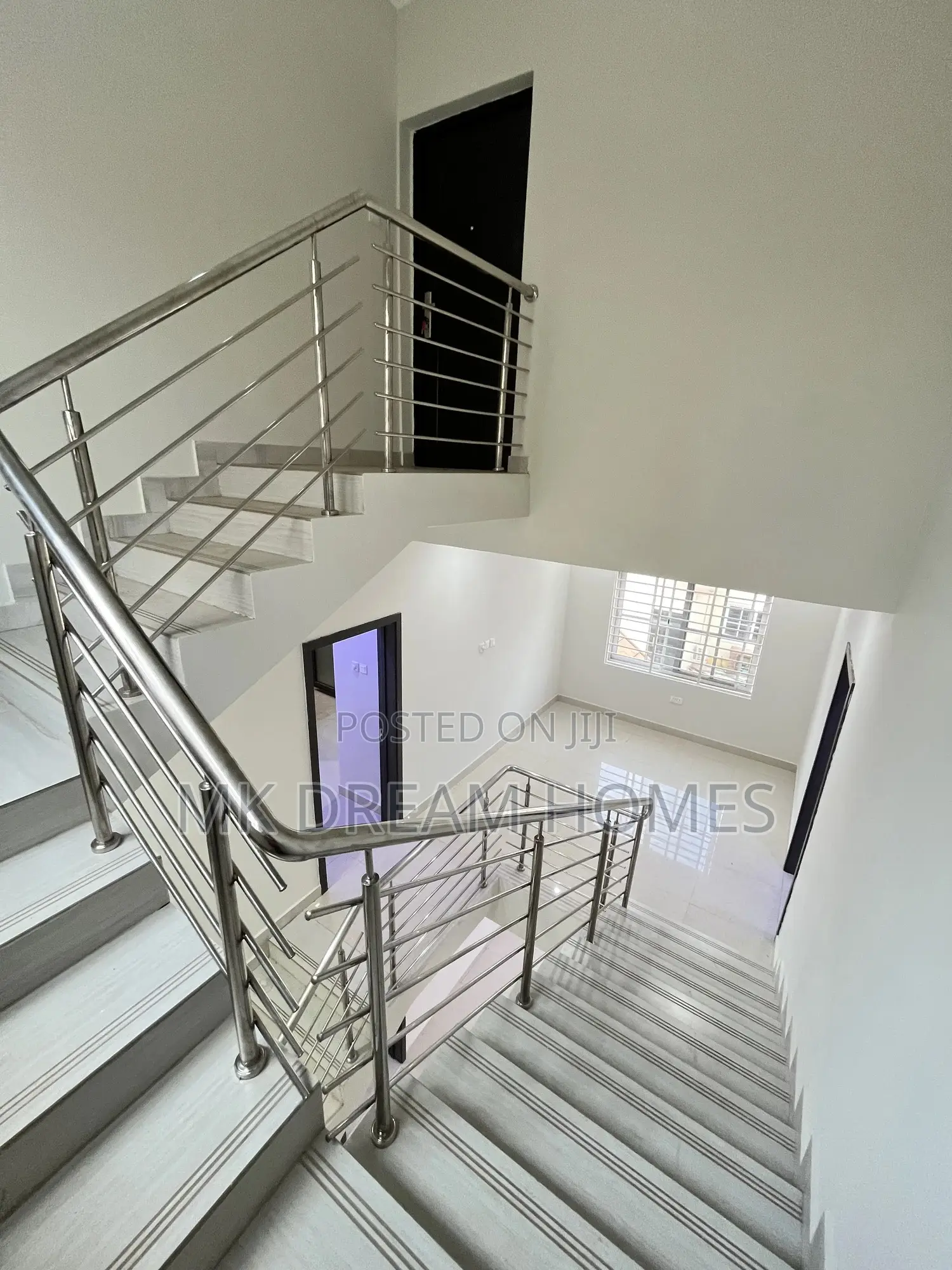3bdrm Townhouse / Terrace in Paradise Estate for rent in Lake Side Estate