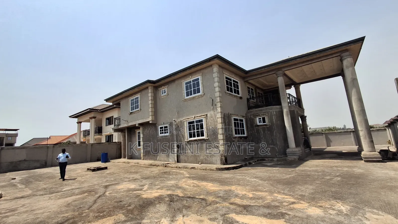 6bdrm House in K Fuseini Estate, Kumasi Metropolitan for sale in Kumasi Metropolitan