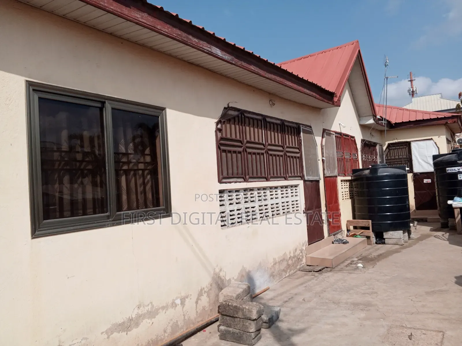 4bdrm Apartment in First Digital Real, Kasoa for sale in Kasoa