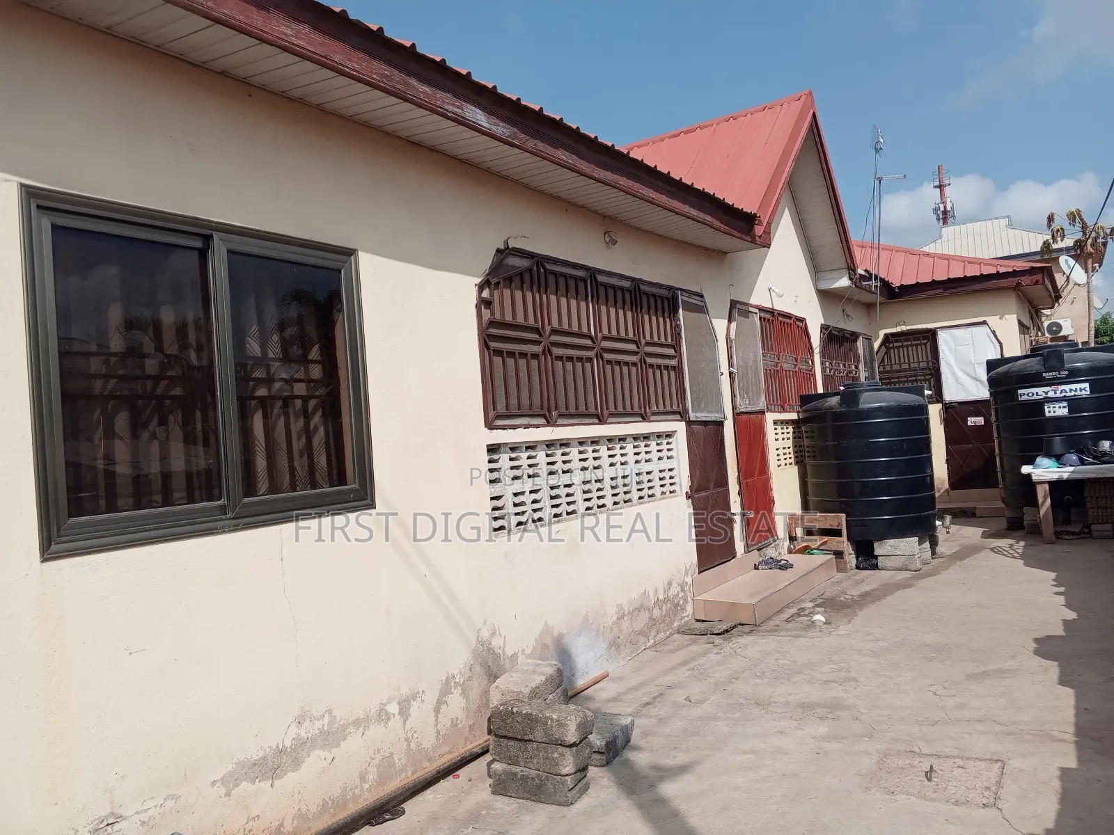 4bdrm Apartment in First Digital Real, Kasoa for sale in Kasoa