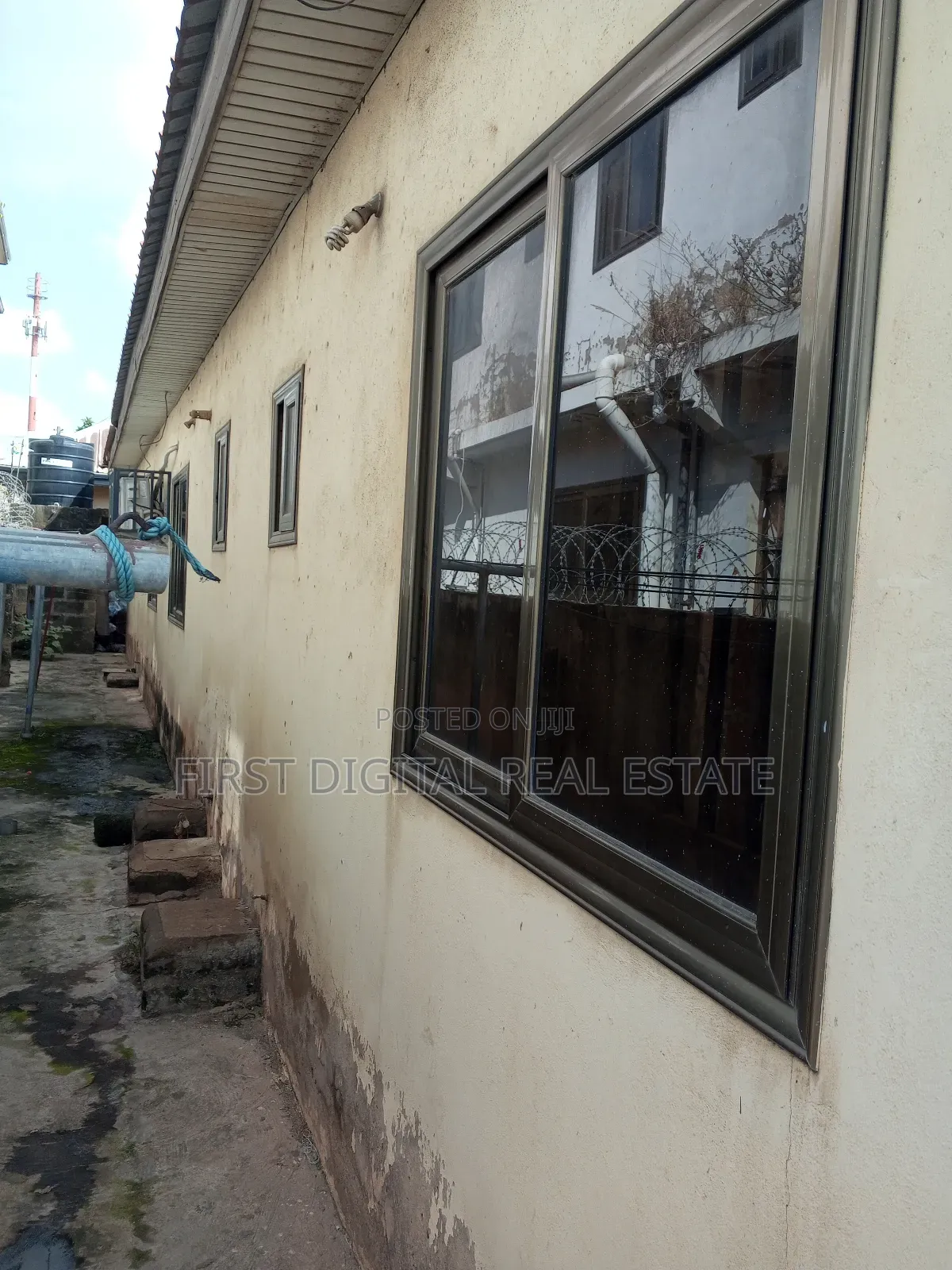 4bdrm Apartment in First Digital Real, Kasoa for sale in Kasoa