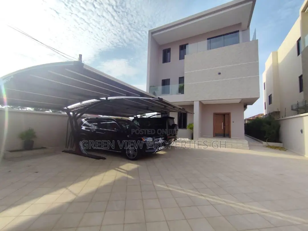 6bdrm Mansion in East Legon for rent in East Legon