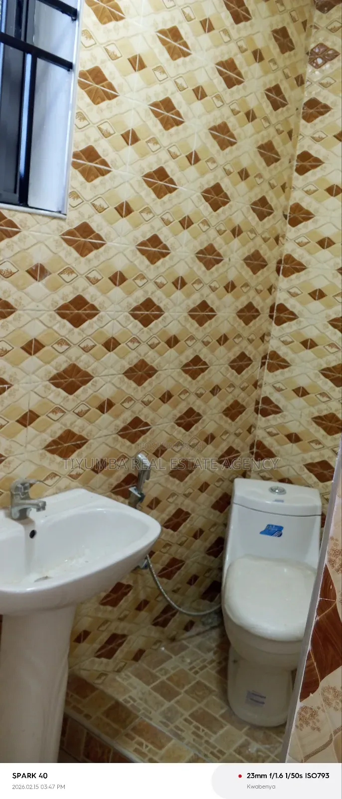 2bdrm Apartment in Tiyumba Real Estate, Kwabenya for rent in Kwabenya