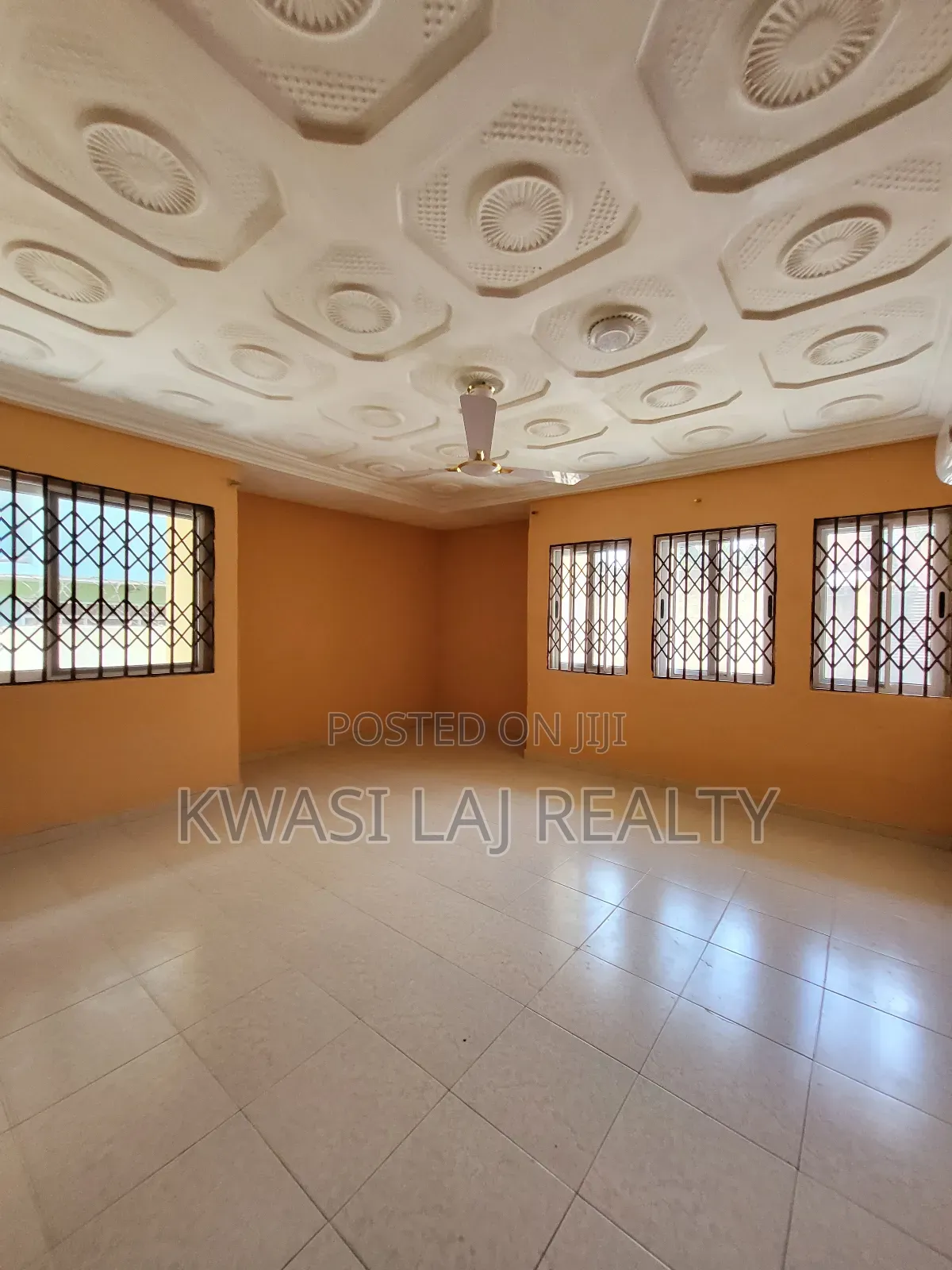 4bdrm House in Broadcasting, Weija for rent in Weija