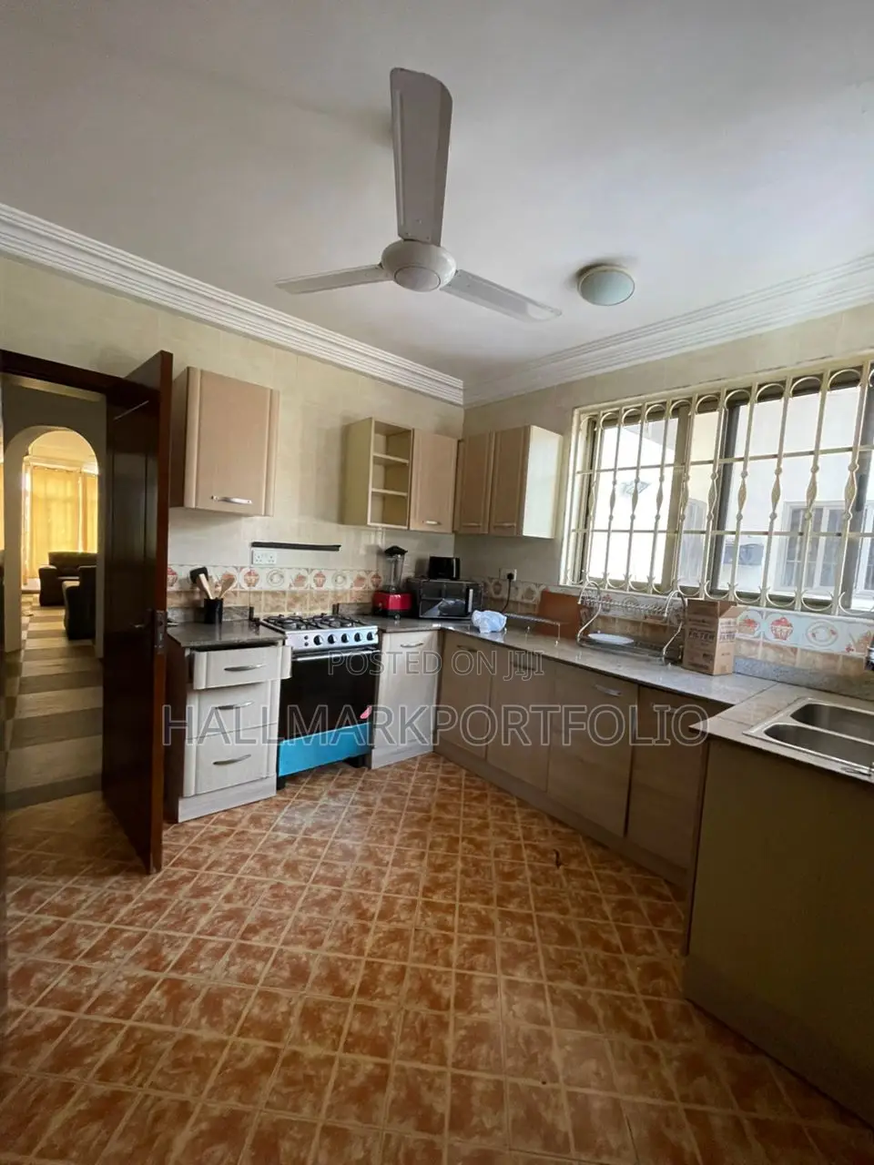3bdrm Apartment in North Legon for rent in North Legon